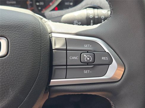 New 2025 Jeep Compass Latitude w/ Convenience Group image 26