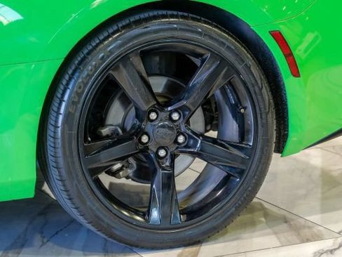 Used 2017 Chevrolet Camaro LT RWD image 64