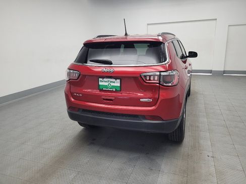 Used 2024 Jeep Compass Latitude image 7