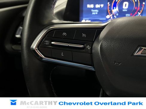 Used 2025 Chevrolet Traverse LT w/ Midnight/Sport Edition FWD image 14