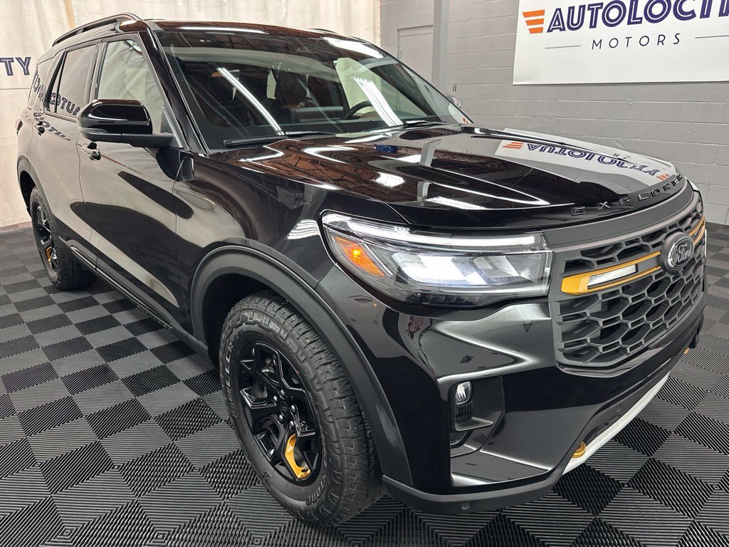 Used 2026 Ford Explorer Tremor w/ Tremor Ultimate Package AWD/4WD image 2