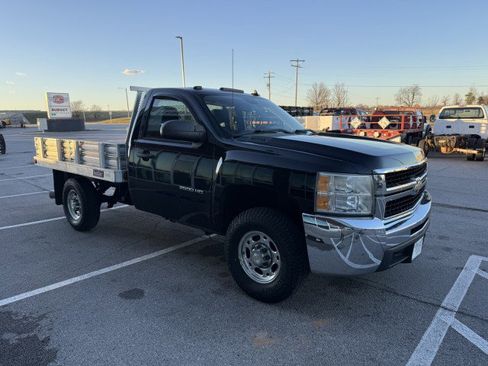 Used 2010 Chevrolet Silverado 2500 W/T image 7