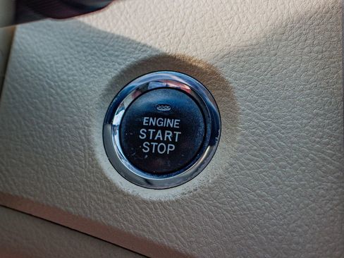 Used 2011 Toyota Avalon Limited FWD image 23