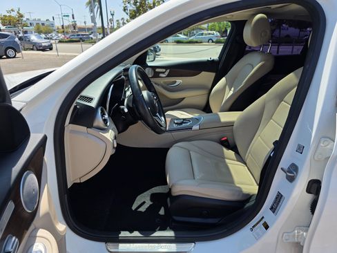 Used 2021 Mercedes-Benz C 300 Sedan w/ Premium Package image 13