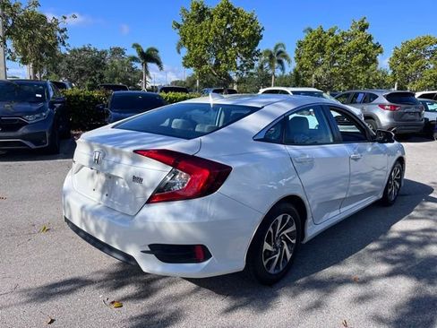 Used 2018 Honda Civic EX image 6
