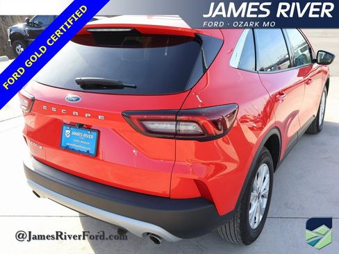 Certified 2024 Ford Escape Active image 5