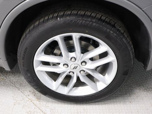 Used 2023 Dodge Durango GT image 18