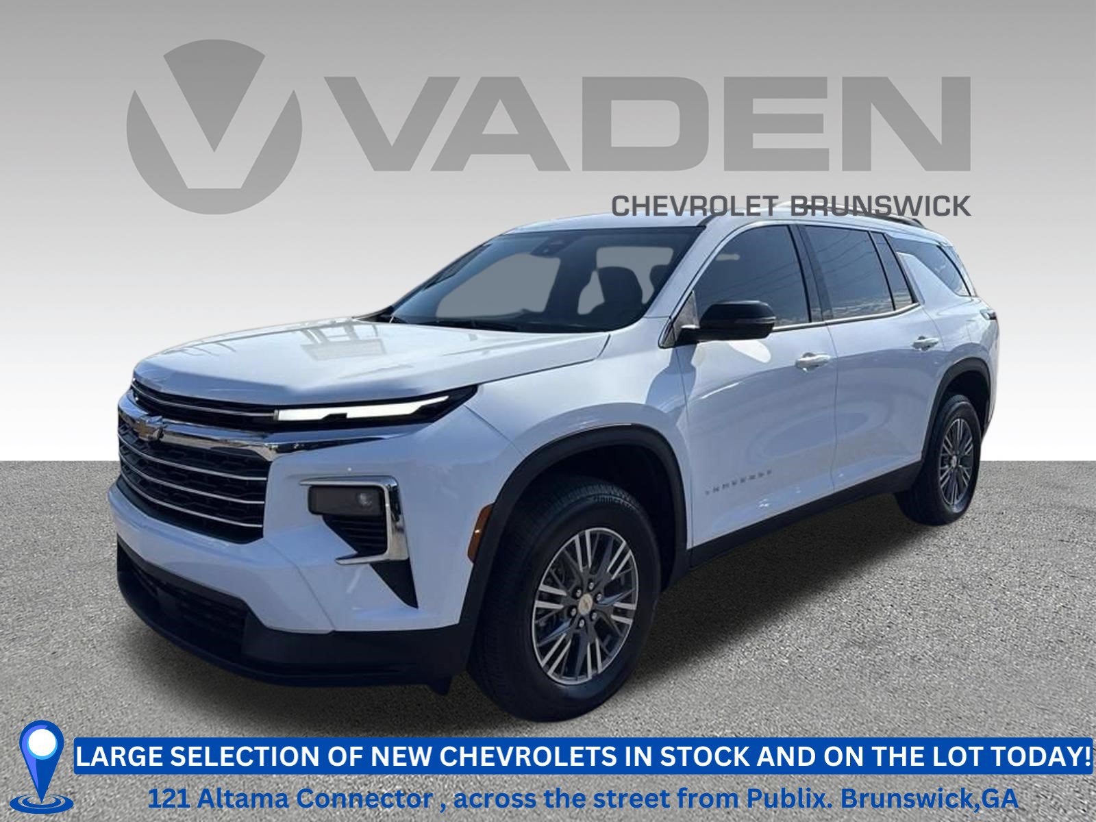 New 2027 Chevrolet Traverse LT FWD image 1