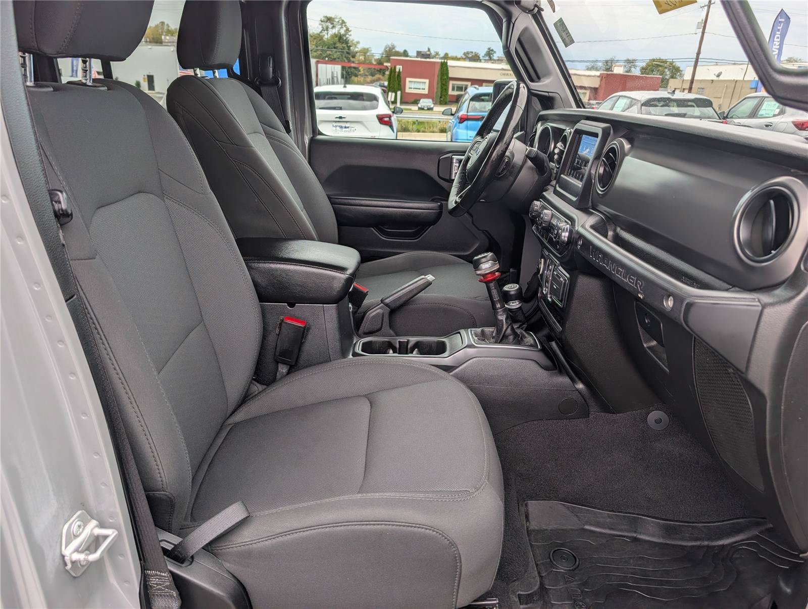 Used 2021 Jeep Wrangler Unlimited Sport AWD/4WD image 11