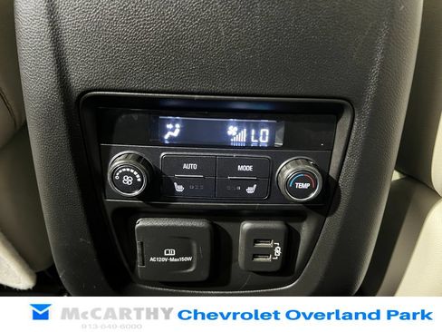 Used 2022 Buick Enclave Avenir w/ Avenir Technology Package AWD/4WD image 30
