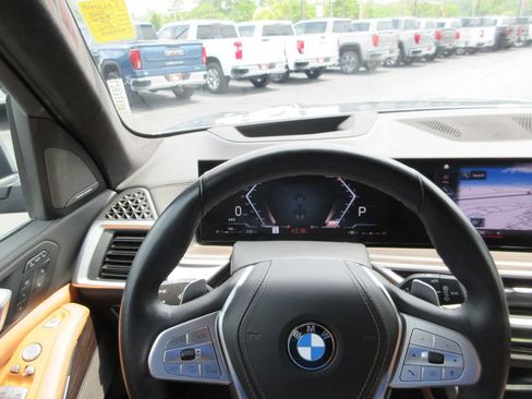 Used 2023 BMW X7 xDrive40i w/ Executive Package AWD/4WD image 35