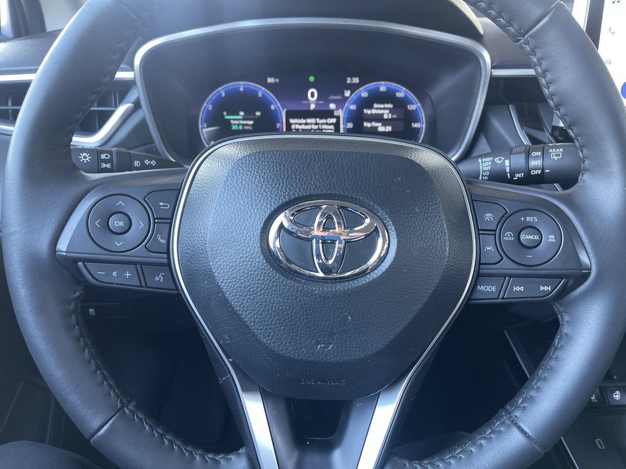 Used 2026 Toyota Corolla Cross XLE AWD/4WD image 11