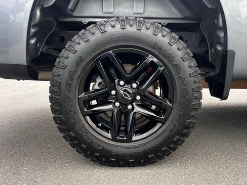 Used 2020 Chevrolet Silverado 1500 Custom Trail Boss w/ Custom Convenience Package image 7