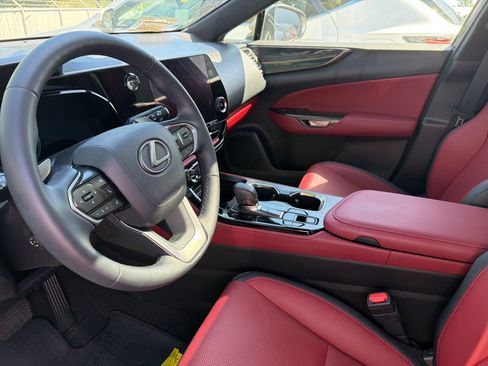 Used 2025 Lexus NX 350h AWD w/ Cold Area Package image 5