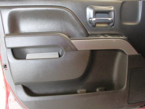 Used 2017 Chevrolet Silverado 1500 LT w/ Texas Edition image 18