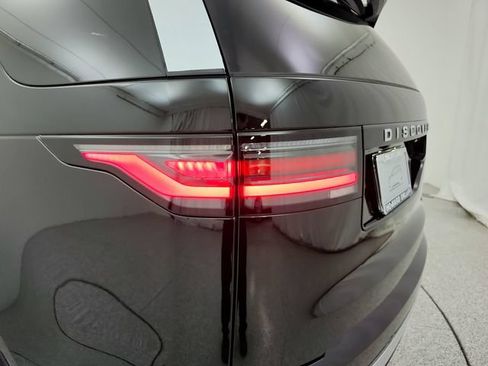 New 2026 Land Rover Discovery Limited Edition AWD/4WD image 27