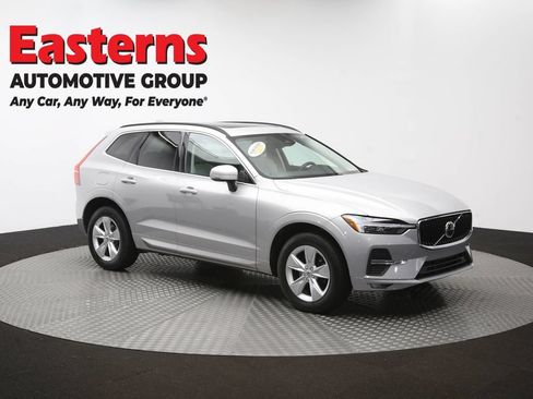 Used 2022 Volvo XC60 B5 Momentum AWD/4WD image 52