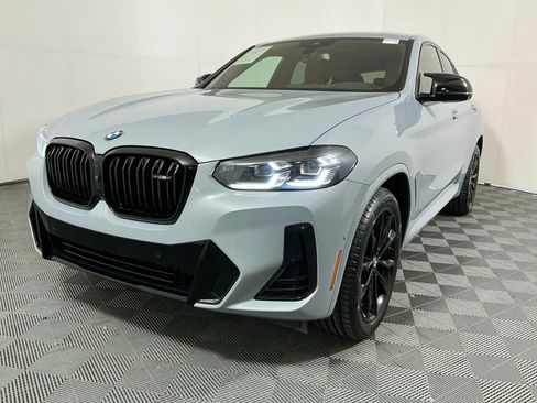 Certified 2024 BMW X4 M40i w/ Premium Package AWD/4WD image 2