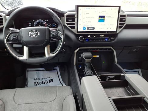 Used 2024 Toyota Tundra Limited w/ Power Package AWD/4WD image 9