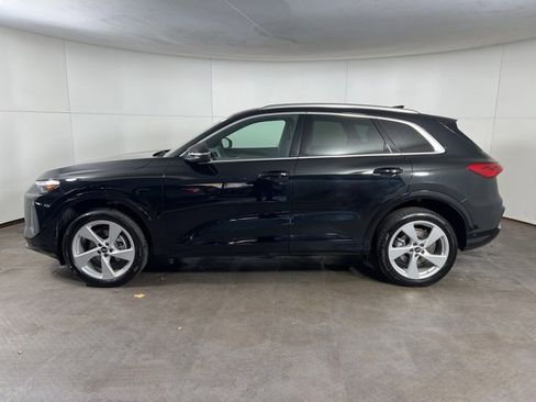 Used 2025 Audi Q5 Premium Plus w/ Premium Plus image 4
