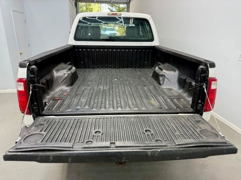 Used 2013 Ford F250 XL w/ PWR Equipment Group image 7