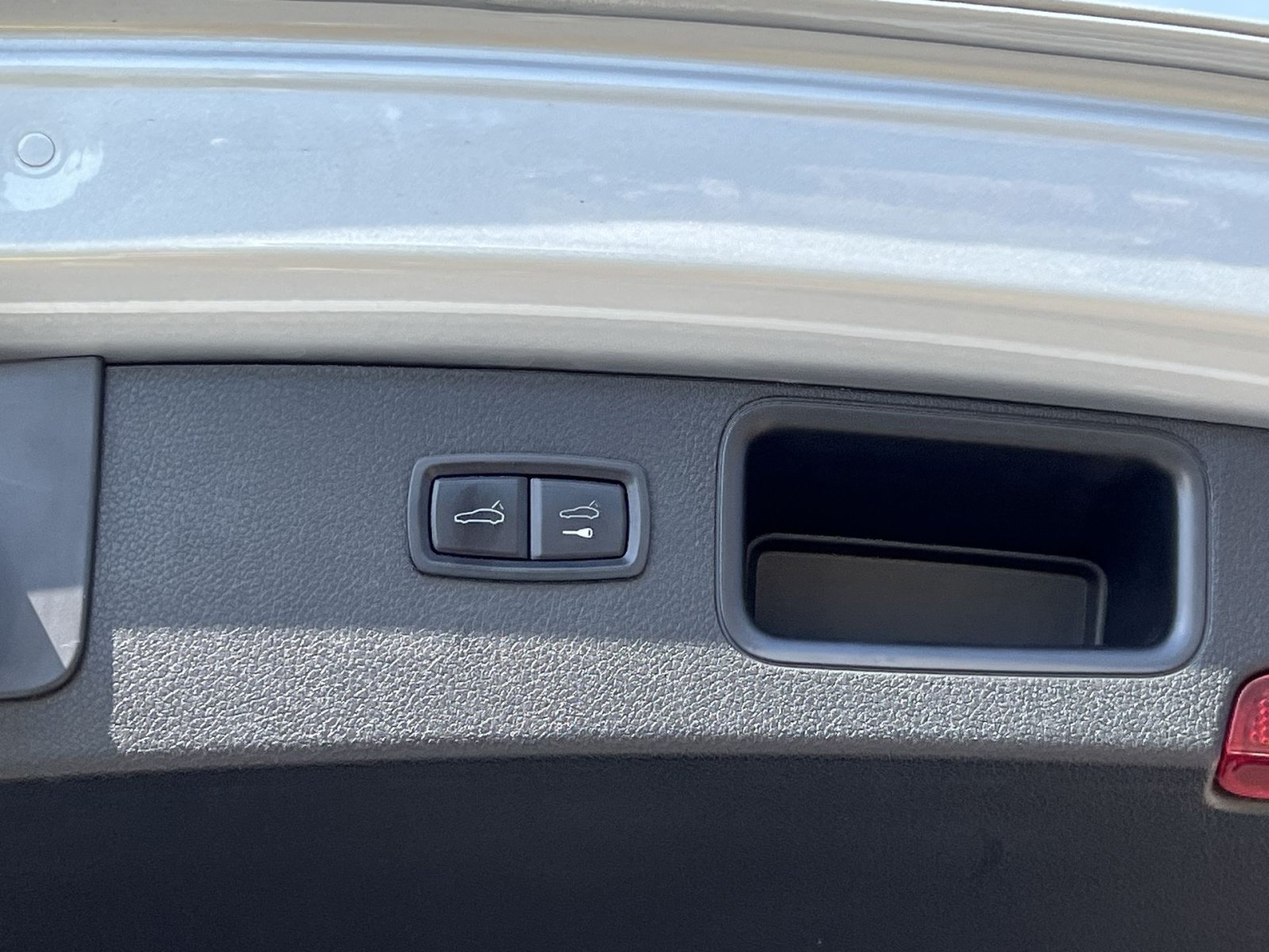 Used 2021 Porsche Macan S AWD/4WD image 25