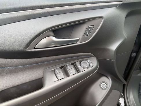 New 2026 Buick Envista Sport Touring w/ Convenience I Package FWD image 18