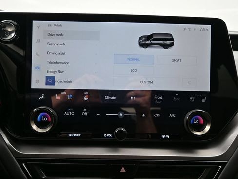 Used 2024 Lexus TX 550h AWD Plug-In Hybrid w/ Technology Package image 17
