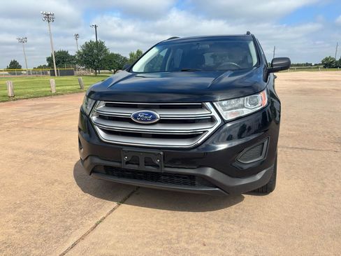 Used 2017 Ford Edge SE AWD/4WD image 4