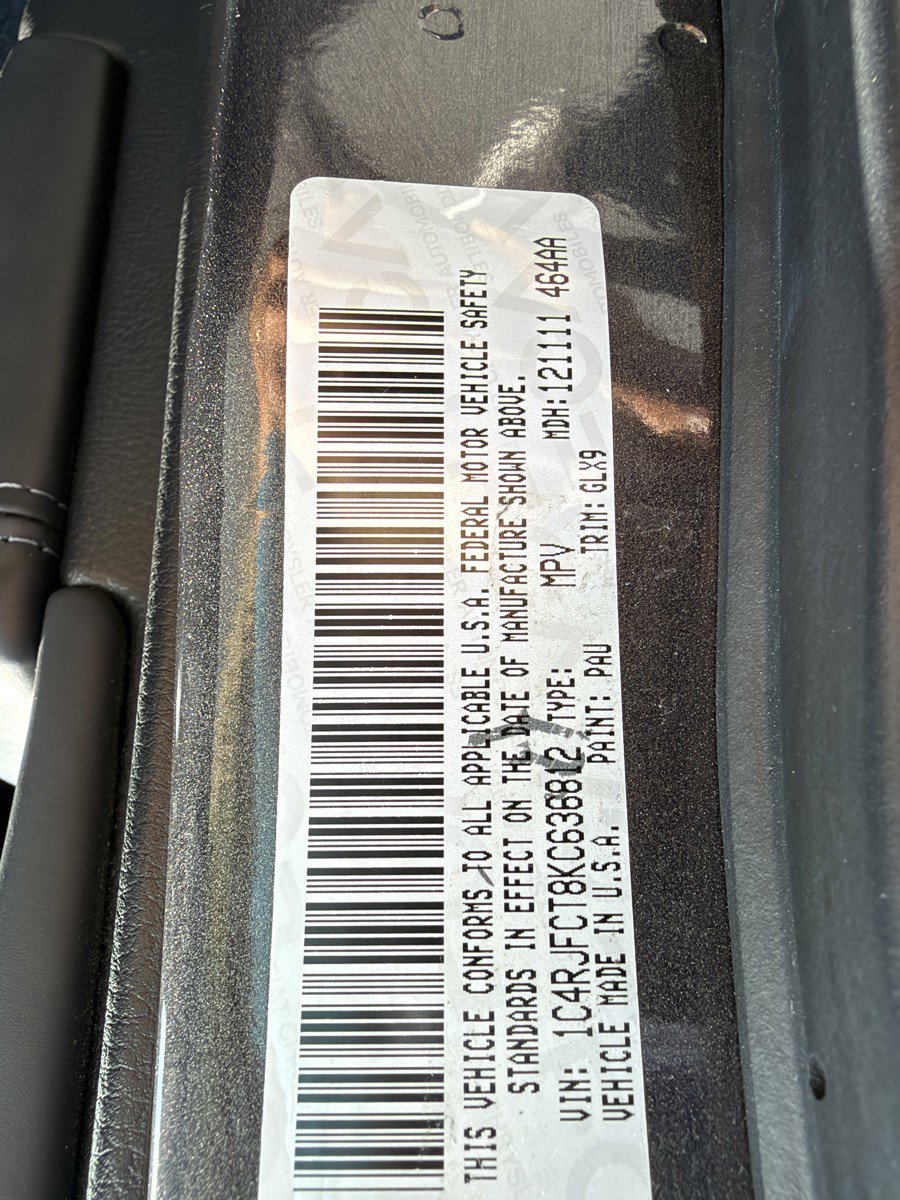 Used 2019 Jeep Grand Cherokee Overland AWD/4WD image 26