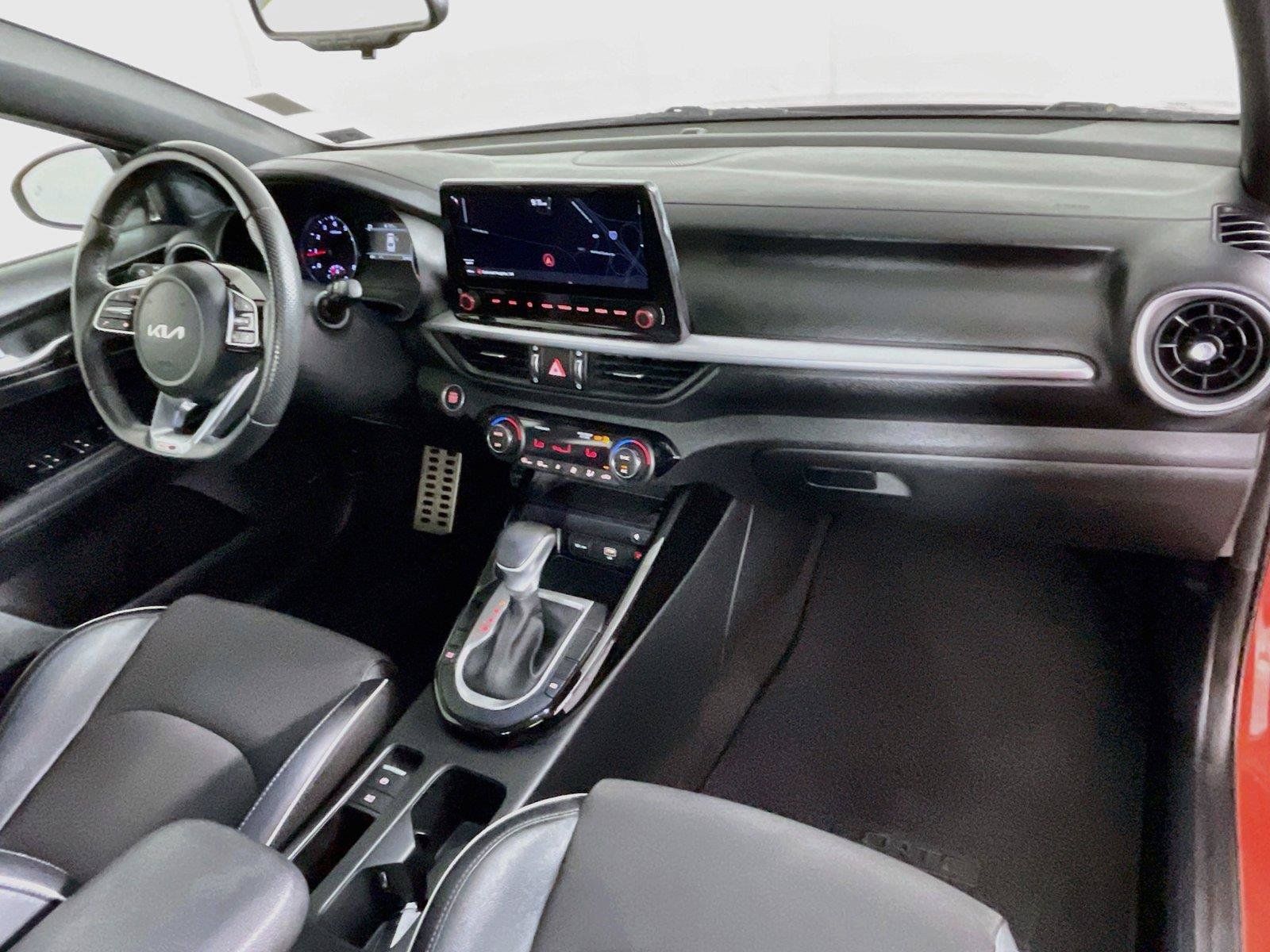 Used 2022 Kia Forte GT-Line w/ GT-Line Premium Package FWD image 32