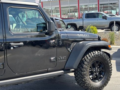 Used 2020 Jeep Wrangler Unlimited Sport AWD/4WD image 4