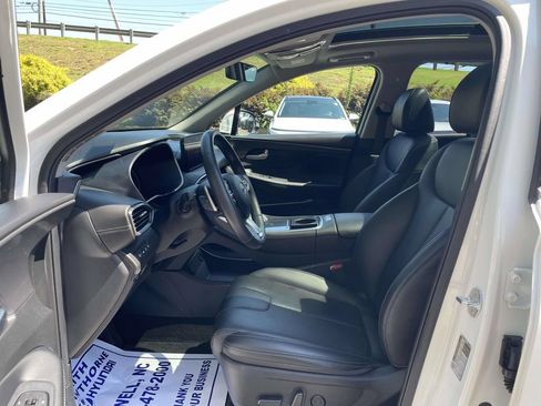 Certified 2023 Hyundai Santa Fe SEL w/ Premium Package FWD image 16
