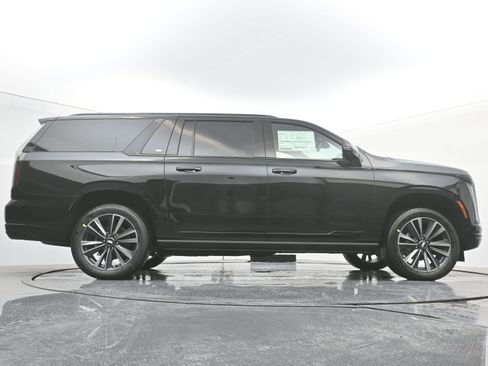 New 2026 Cadillac Escalade ESV Sport w/ Touring Package image 20