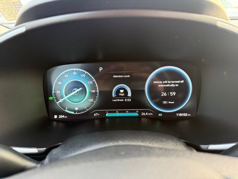 Used 2022 Hyundai Santa Fe SEL Premium image 23