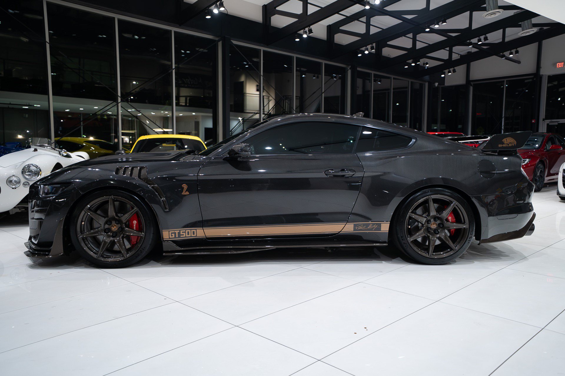 Used 2022 Ford Mustang Shelby GT500 w/ Carbon Fiber Track Pack RWD image 40