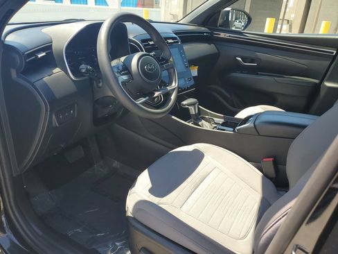 Used 2024 Hyundai Santa Cruz SEL AWD/4WD image 17