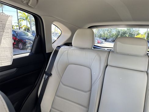 Used 2024 MAZDA CX-5 AWD 2.5 S w/ Preferred Package image 18