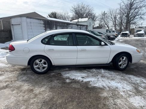Used 2006 Ford Taurus SEL image 5