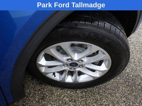 Used 2020 Ford Escape SE image 28