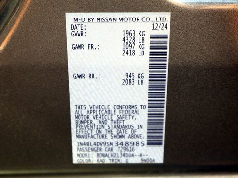 Used 2025 Nissan Altima 2.5 SV FWD image 34