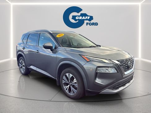 Used 2021 Nissan Rogue SV w/ Premium Package AWD/4WD image 10
