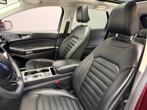 Used 2024 Ford Edge SEL w/ Convenience Package AWD/4WD image 16