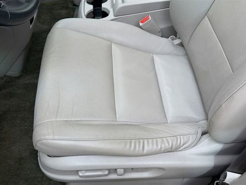 Used 2017 Honda Odyssey EX-L image 18