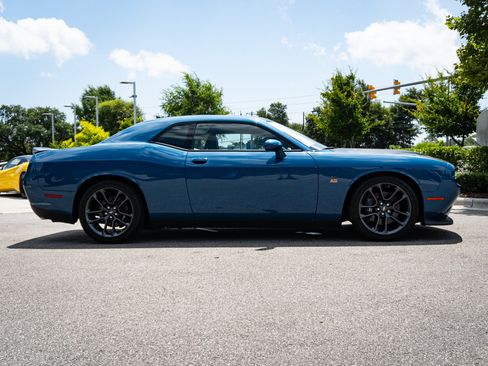Used 2023 Dodge Challenger R/T Scat Pack w/ Plus Package RWD image 12