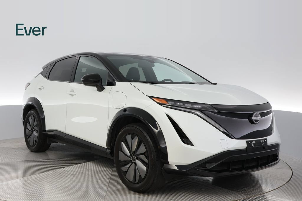 Used 2025 Nissan Ariya AWD image 12