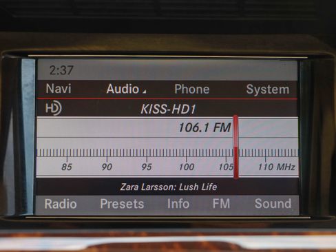 Used 2013 Mercedes-Benz GLK 350 2WD image 32