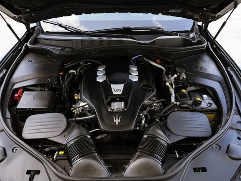 Used 2022 Maserati Levante GT image 21