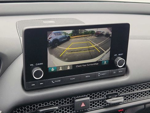 Certified 2025 Honda HR-V Sport image 17