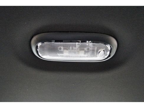 Used 2023 RAM 1500 Lone Star image 14